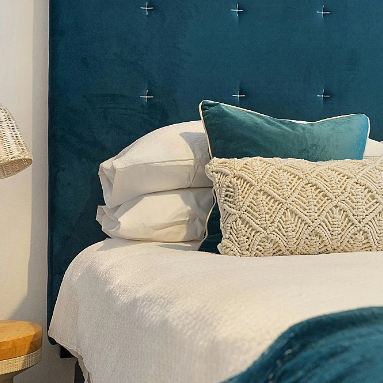 Optimiser l'espace avec un matelas à langer et sa housse